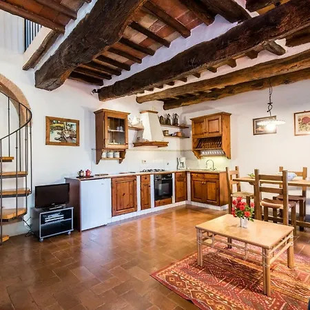 La Ferrozzola Farm stay *